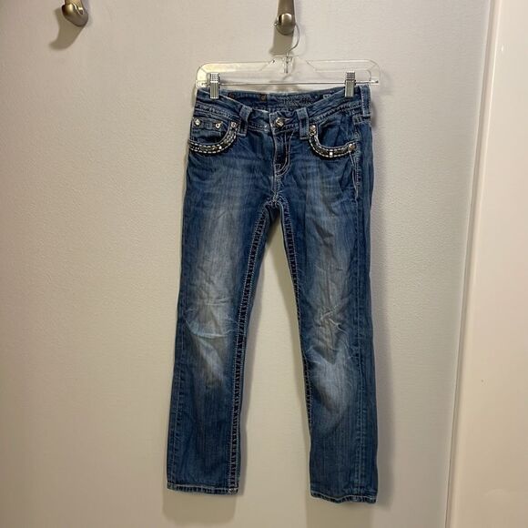 MISS Me woman’s Signature Straight woman’s blinged out jeans - Picture 2 of 16